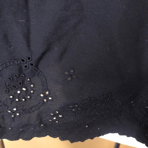 Elegant Black Dress - Picture 7 of 10